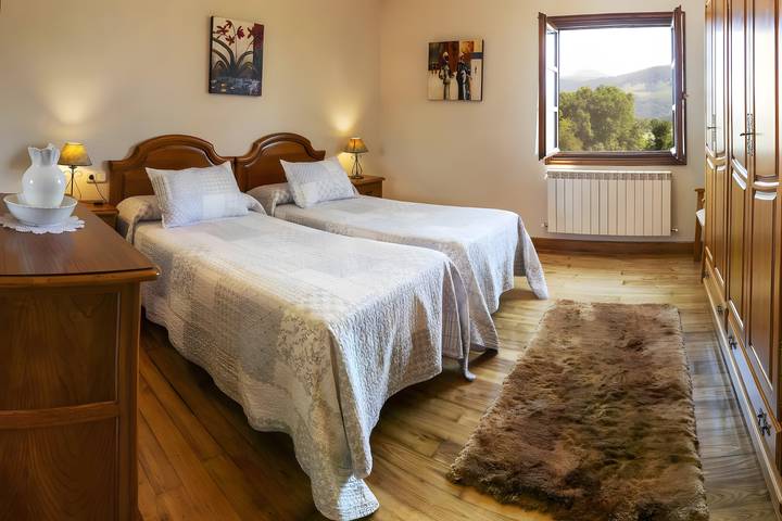 Gîte pour 6 personnes, avec jardin en Navarre - 3