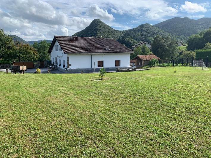 Location de vacances pour 7 personnes, avec vue et jardin à Busturia - 2