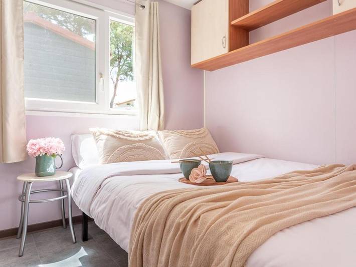 Camping para 4 personas, con terraza en Alt Empordà