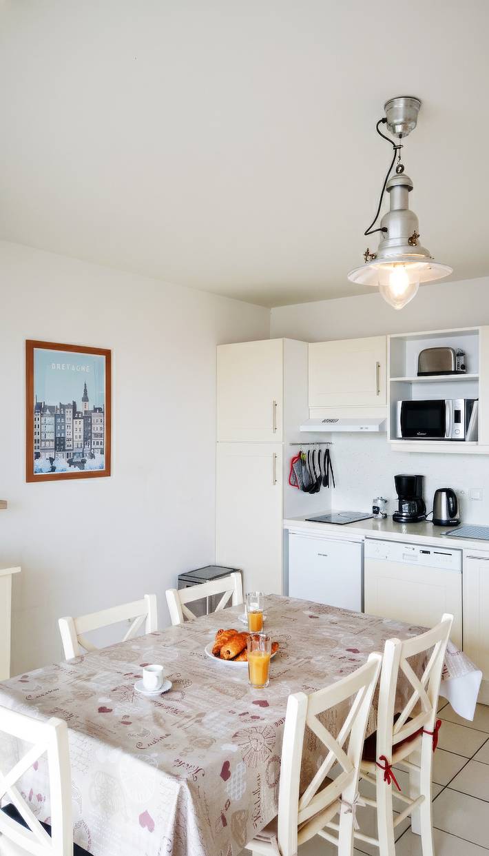 Gîte pour 5 personnes, avec balcon à Plougonvelin - 4