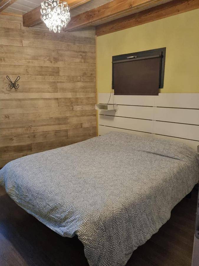 Location de vacances pour 5 personnes, avec terrasse et vue à Gerde (homonymie) - 3