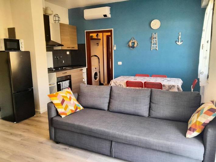 Appartamento per 4 persone, con Balcone e Terrazza nonché Giardino e Panorama a Punta Marina