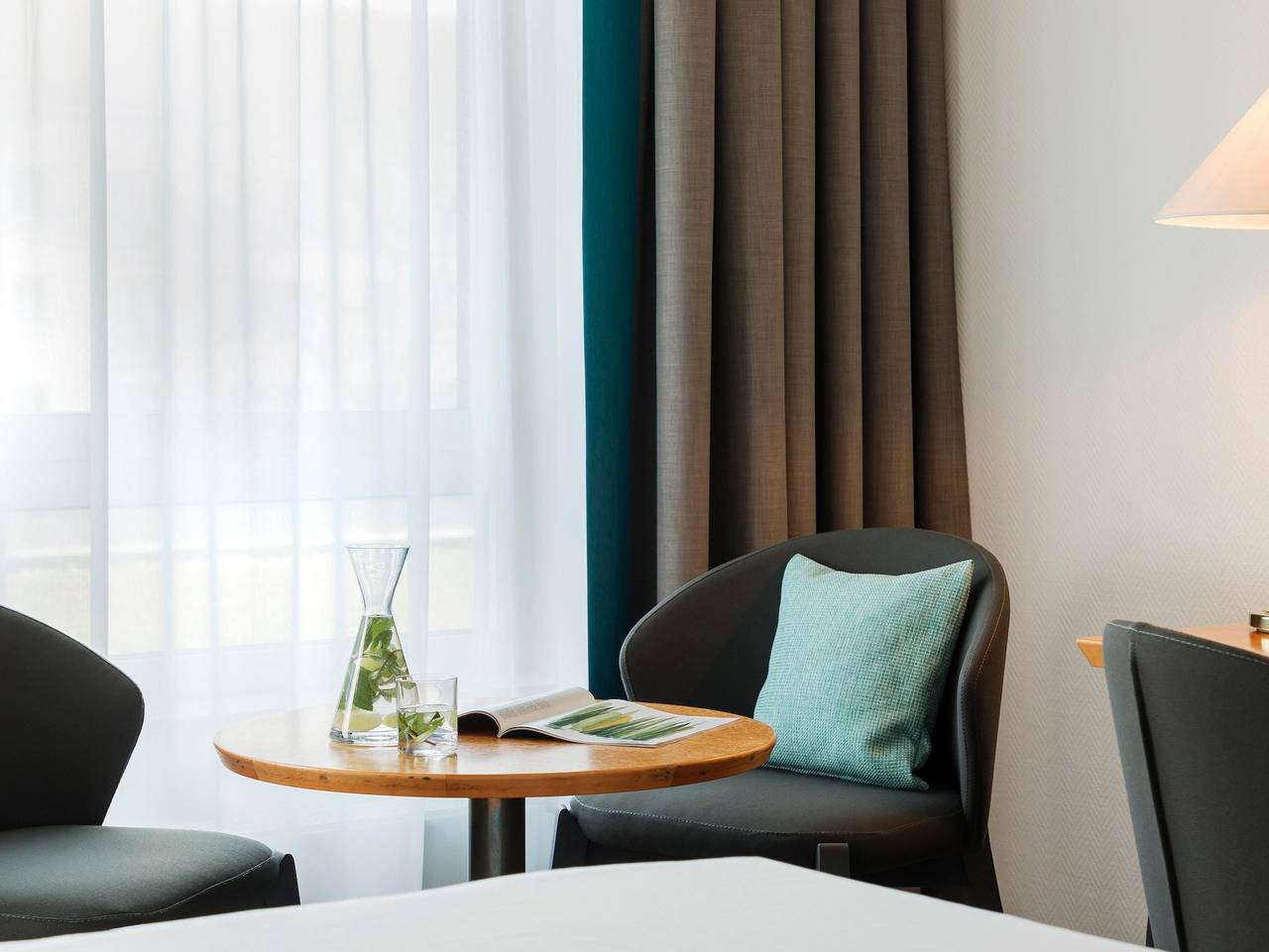 Dorint Hotel Dresden - Doppelzimmer Standard, Badewanne in Altstadt (Dresden), Dresden