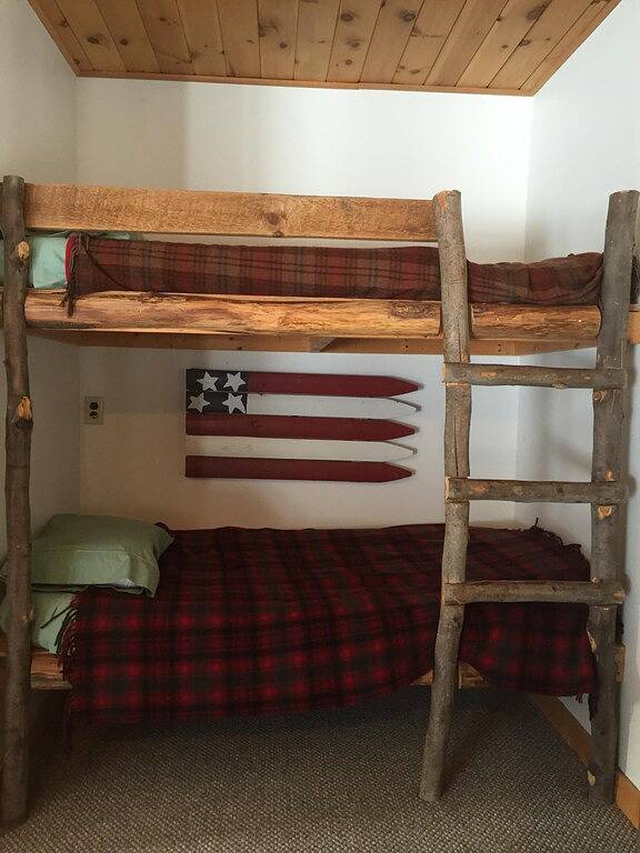 Charmantes Landhaus auf einer niedlichen Farm, nur wenige Minuten vom Delaware River entfernt in Pocono Mountains