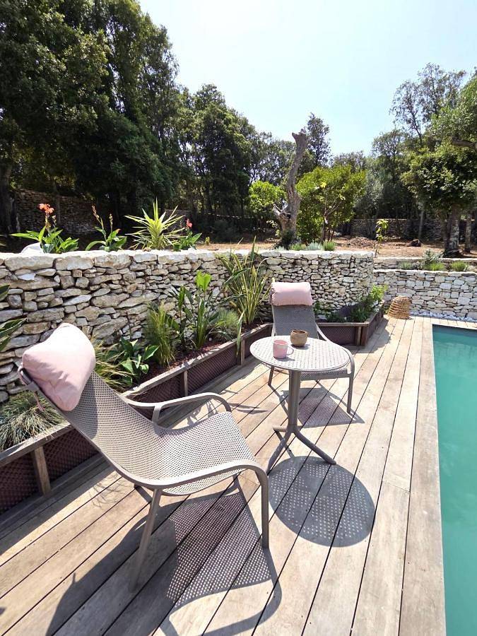 Chambre d’hôte pour 2 personnes, avec jardin et piscine ainsi que terrasse et vue à Bonifacio - 2