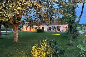 Gîte pour 6 personnes, avec jardin et terrasse à Saint-Martin-le-Beau