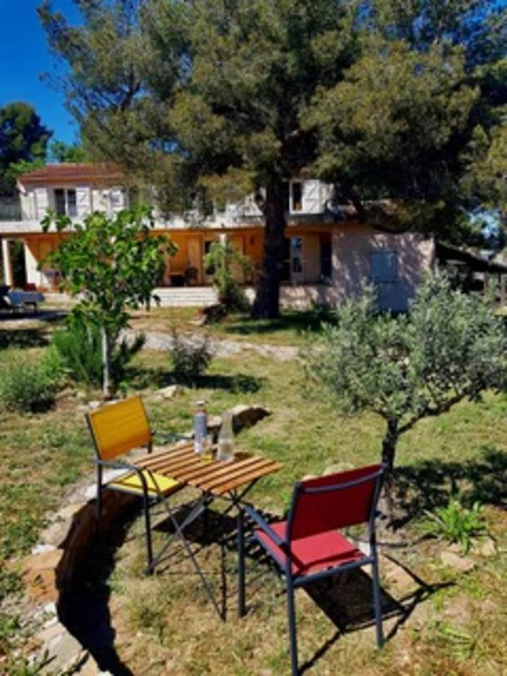 Location de vacances pour 4 personnes, avec Terrasse et Jardin à La Garde - 2