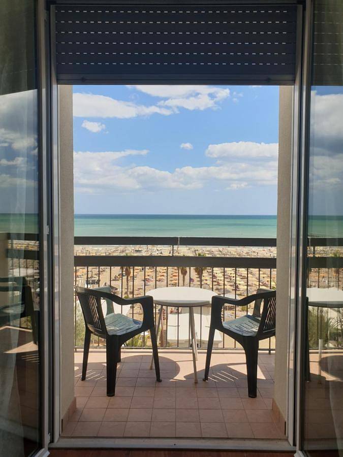 Superior Suite with Sea View in Miramare, Rimini Provinz