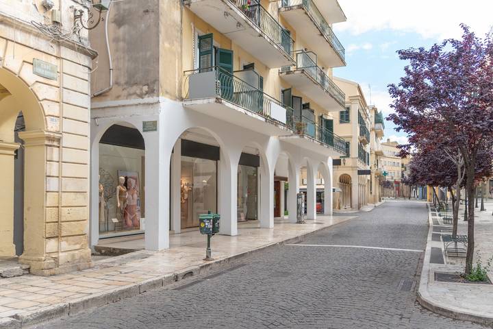 Entire studio, Studio Apartment 'Dora's Apartments  1' with Wi-Fi and Air Conditioning in Corfu (city), Corfu