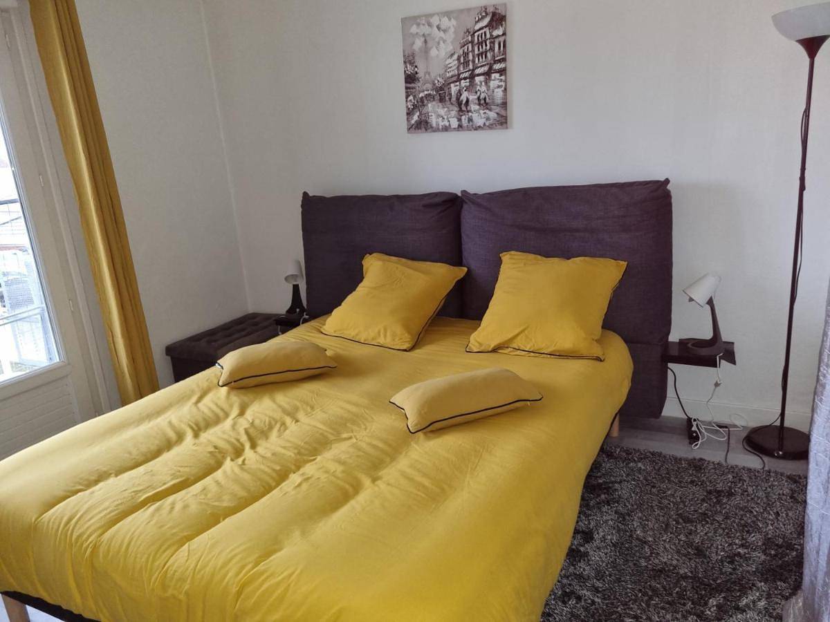 Appartement entier, Two-Bedroom Apartment in Tarbes, Hautes-Pyrénées