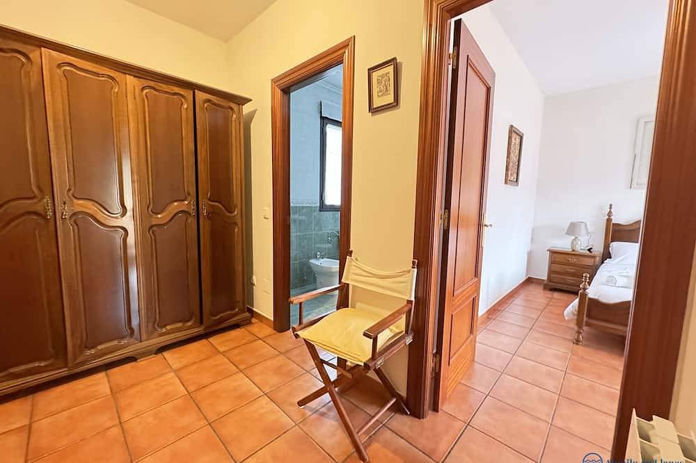 Vivienda Vacacional Los Ciervos 3 in Pendueles, Llanes