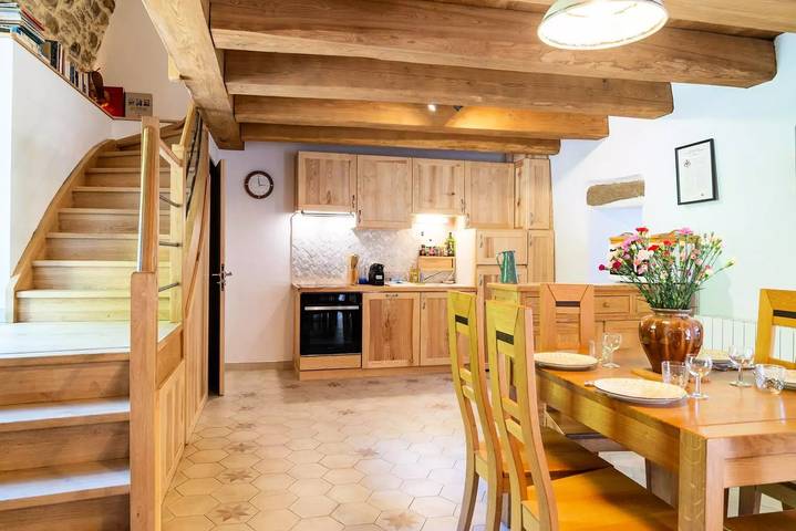 Gîte pour 6 personnes, avec balcon à Les Bondons - 4