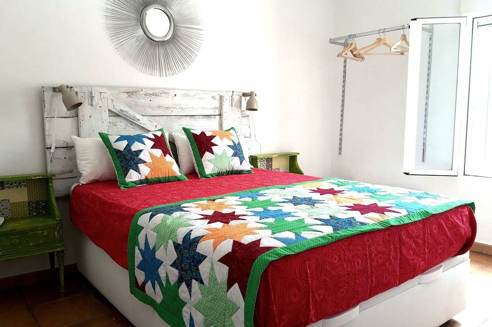 Casa Vidal, relax at the foot of the Sierra del Carche in Yecla, Murcia Inland