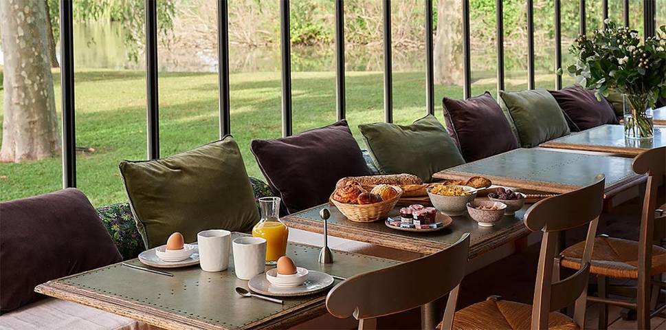 Maison d’hôte pour 4 personnes, avec vue et jardin ainsi que terrasse et piscine à Arles - 3