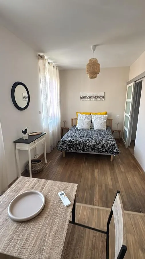 Apartamento de vacaciones para 2 personas, con terraza y vistas - 1