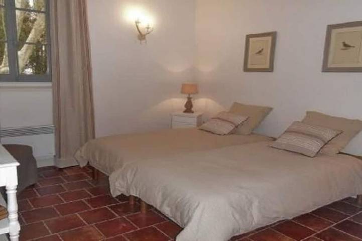 Location de vacances pour 4 personnes, avec jardin ainsi que jacuzzi et terrasse, animaux acceptés à Marseillette - 3