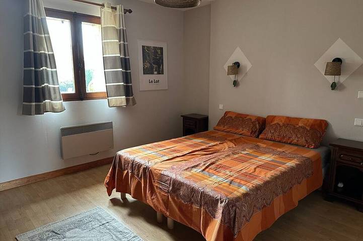 Location de vacances pour 6 personnes, avec jardin à Crayssac - 4