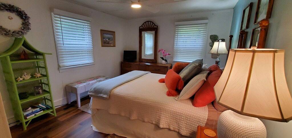 Waterfront Living mit Blick auf private Pier-malerische Aussichten und Sonnenuntergänge! in Gloucester County