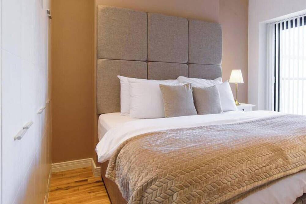 Ganze Wohnung, Superb Modern 1 Bedroom Apt | Cocoon Dbl Sofa Bed in Cardiff, Cardiff und Umgebung