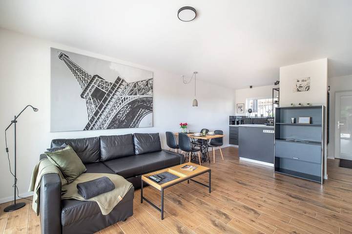 Ferienwohnung für 3 Personen, mit Balkon und Garten