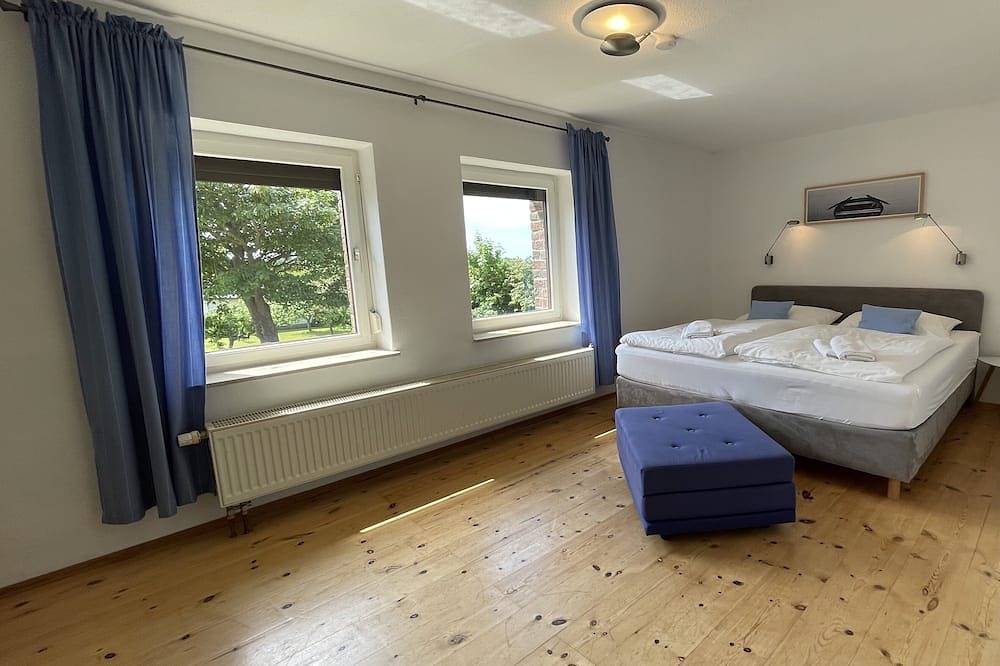 Strandnah, Familienfreundlich, Weitläufiges Grundstück in Schwarbe, Altenkirchen