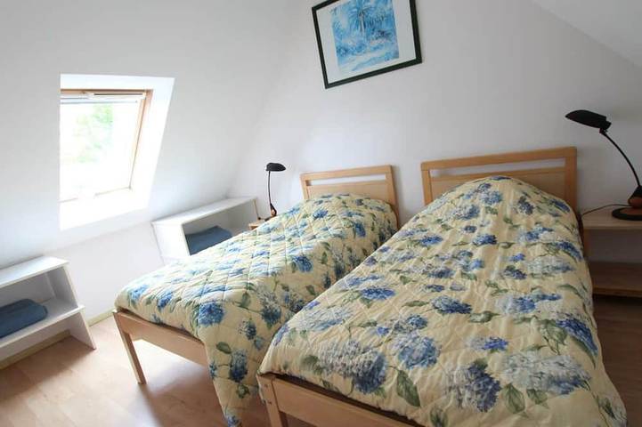 Gîte pour 6 personnes, avec jardin dans Biville - 4