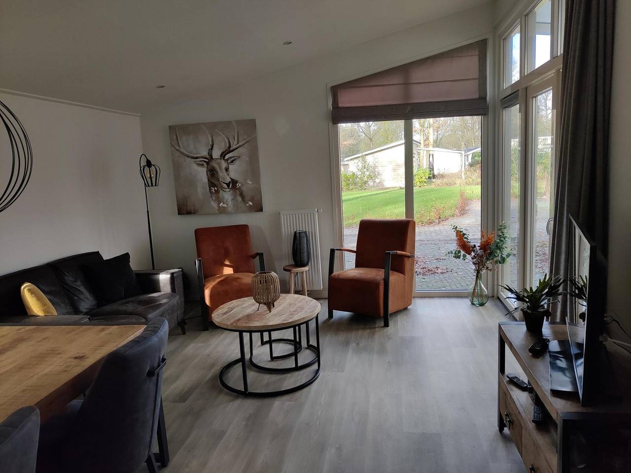 Prachtig 4 persoons chalet op bosrijk landgoed. in Hooghalen, Drenthe