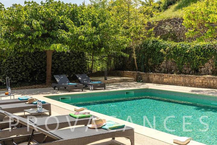 Villa with pool within walking distance to Seillans in Seillans, Draguignan region