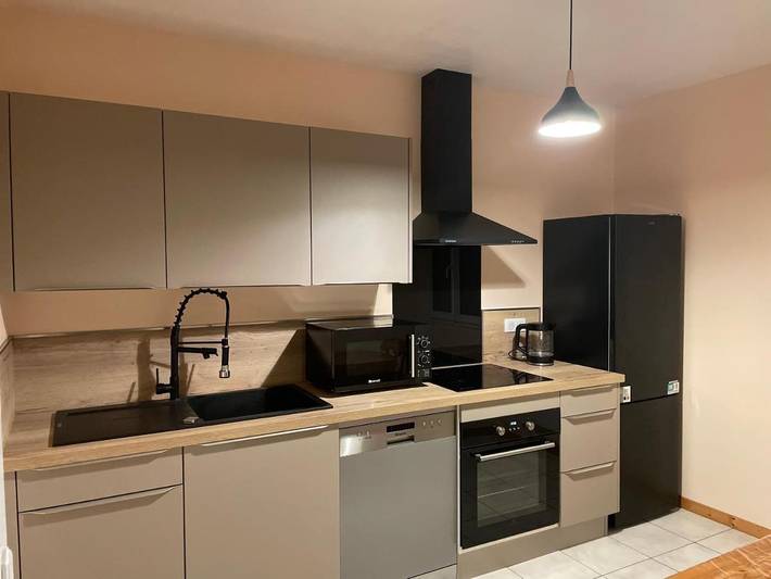 Gîte pour 2 personnes, avec Jardin et Vue à Coursac