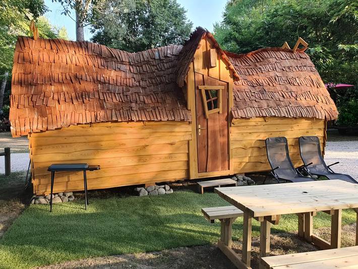 Camping pour 6 personnes, avec piscine ainsi que vue et terrasse, animaux acceptés dans Haute-Garonne - 4