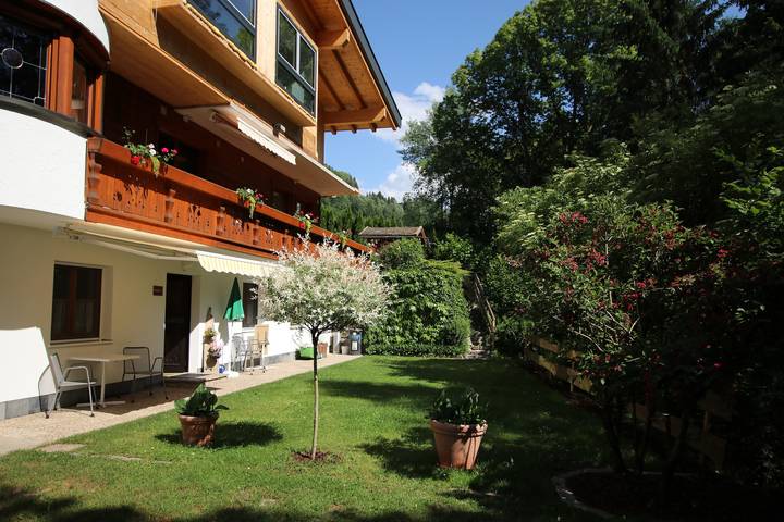 Ferienwohnung für 4 Personen, mit Garten und Terrasse in Itter