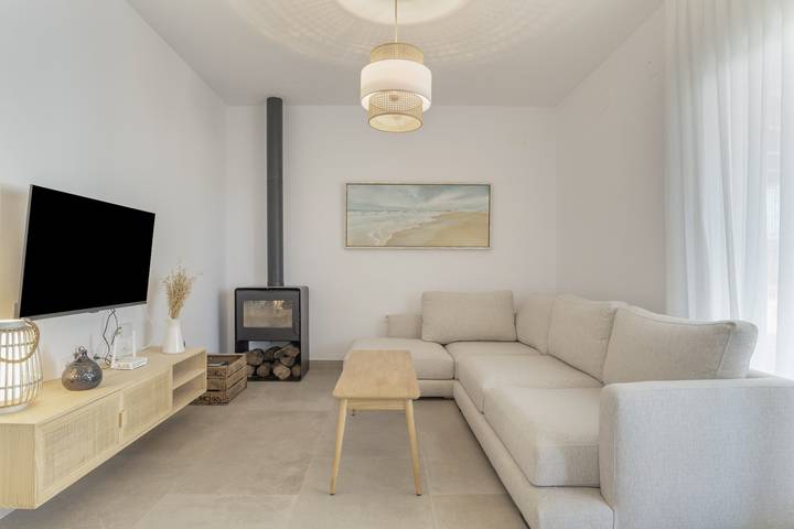 Landhaus 'Noah' mit privatem Pool, Parkplatz für 2 Autos, privater Terrasse und WLAN in Conil de la Frontera, Costa de la Luz