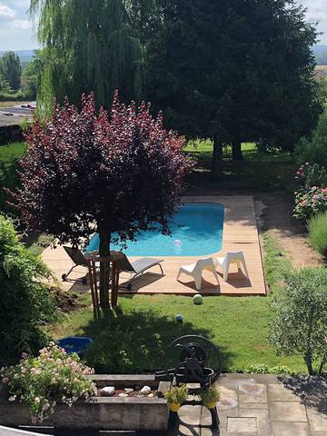 Chambre d’hôte pour 4 personnes, avec piscine et jardin dans Côte-d'Or