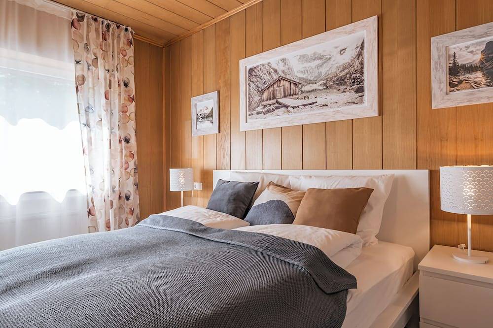 Ganze Wohnung, Bonquartier | Moderne Wohnung mit Arbeitsplätzen, Terrasse & Parkplatz in Hennef, Rhein-Sieg-Kreis