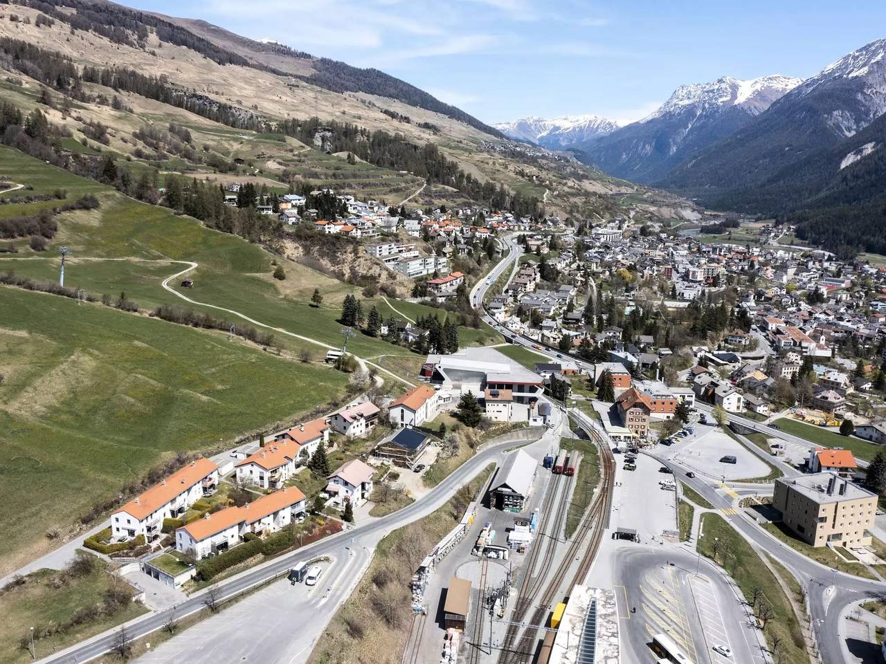Ganze Wohnung, 1 Pièce 5 Personnes in Scuol, Unterengadin