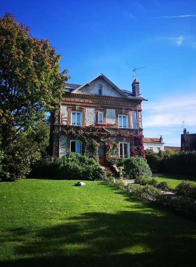 Chalet para 8 personas, con jardín además de vistas y terraza - 1