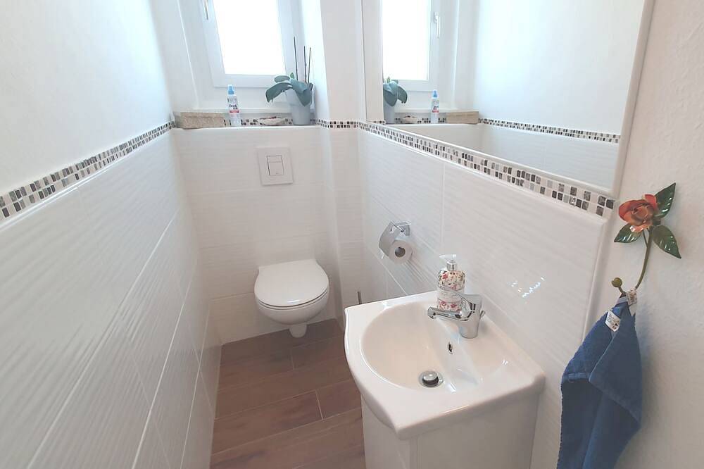 Entire apartment, Stylish 4-room apartment suite in Gertrud Schlössli, central, quiet, stylish in St. Gallen, Lake Constance (Switzerland)