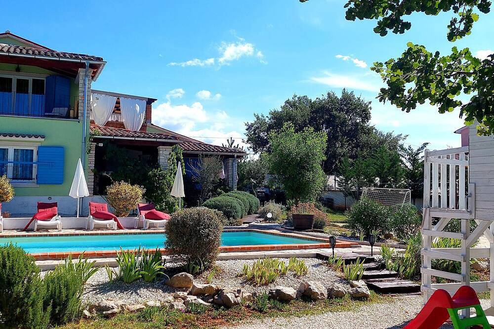 Entspannen Sie in Vila Una Ira in Režanci, Svetvinčenat