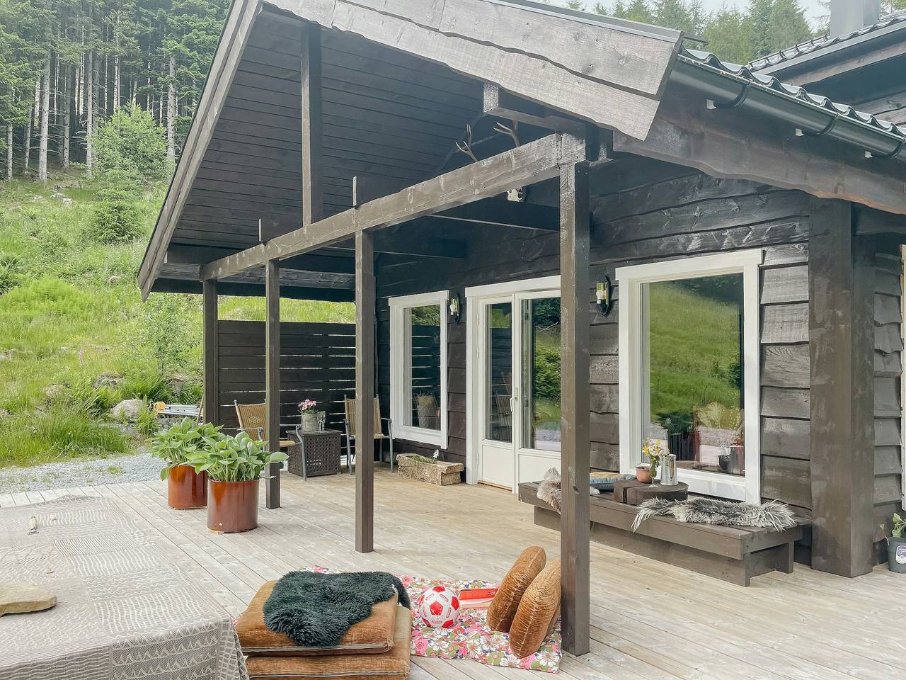 Gemütliche und moderne Hütte in Westnorwegen mit Aussicht in Bremanger