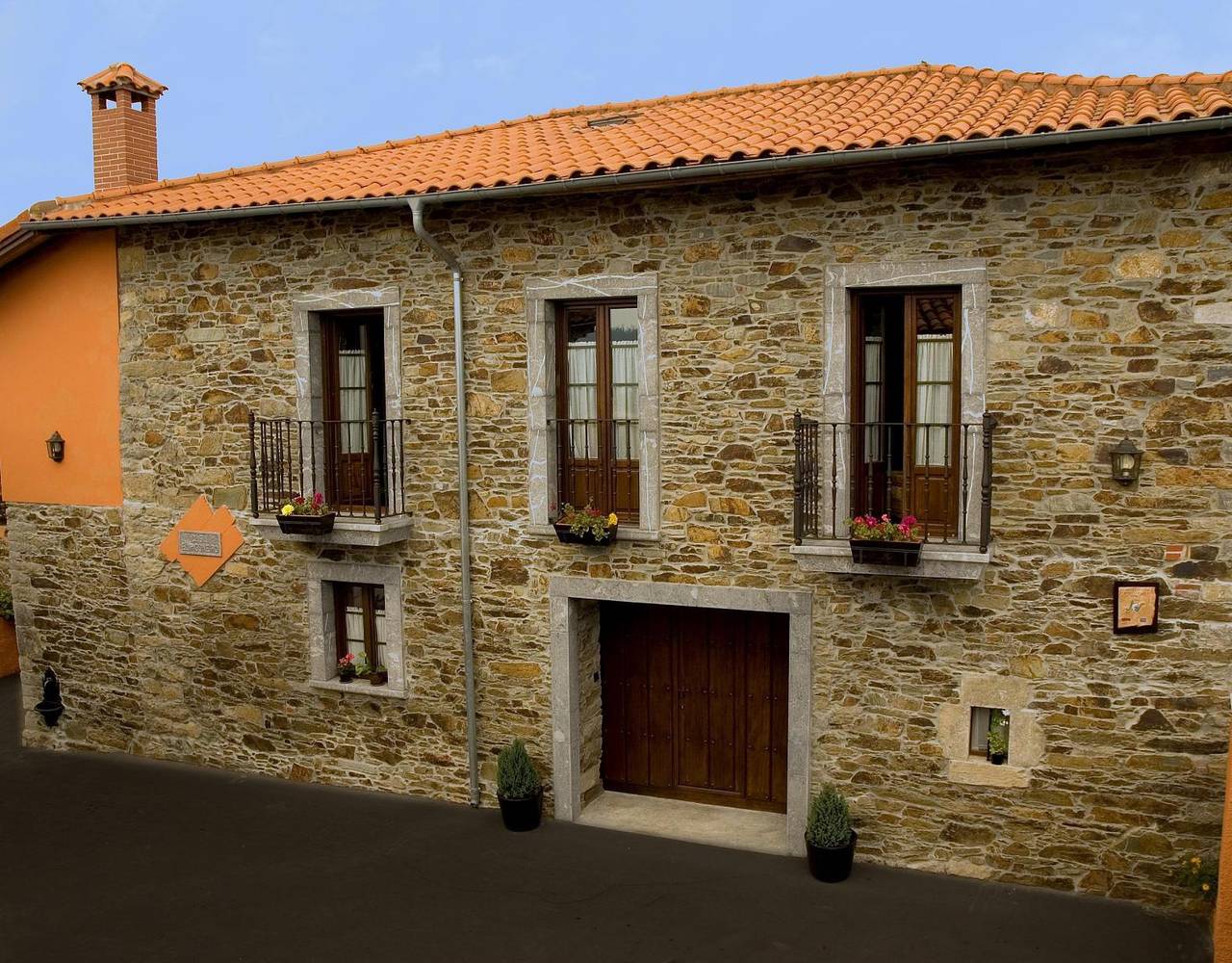 Holiday home for 10 people with garden in Pravia, Costa Verde (Spain)