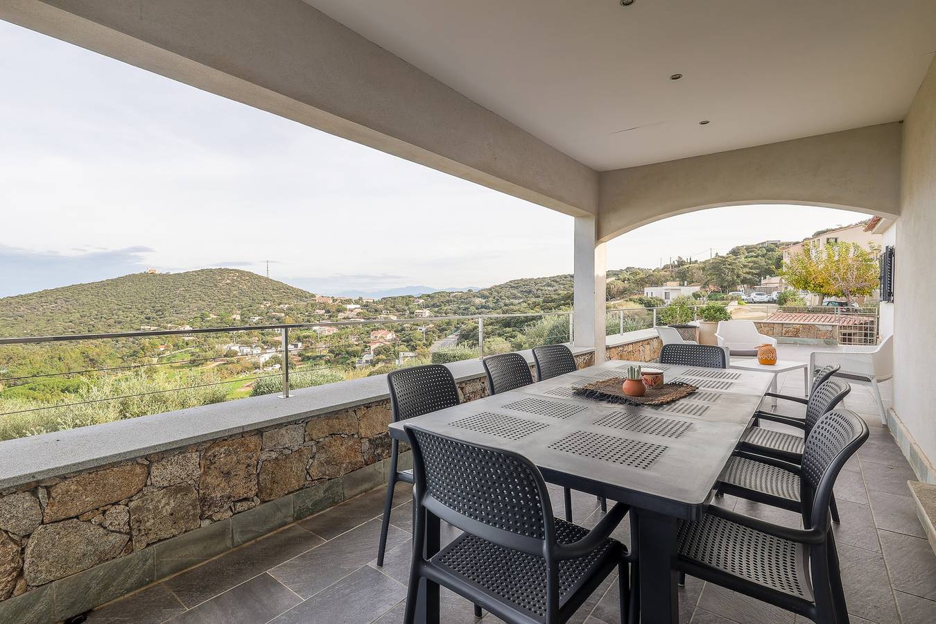 Villa Ghjunchitu - Proche de l'ile Rousse in Corbara, Région de Calvi