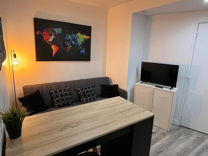 Gîte pour 2 personnes, animaux acceptés à Lormont