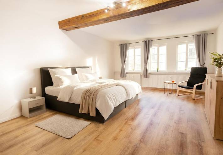 Ferienwohnung für 6 Personen, mit Ausblick und Balkon, mit Haustier in Weihnachtsmarkt Erfurt