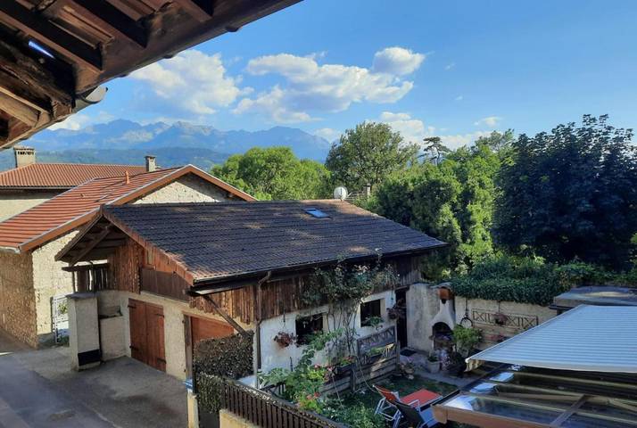 Location de vacances pour 5 personnes, avec vue, animaux acceptés à Lumbin - 2