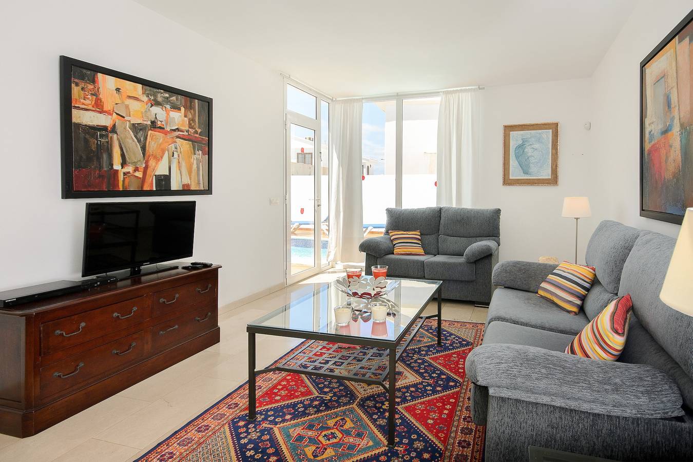 Puerto del Carmen Wunderschöne Ferienhaus mit beheiztem Pool, privater Terrasse und toller Lage in Puerto del Carmen, Tías