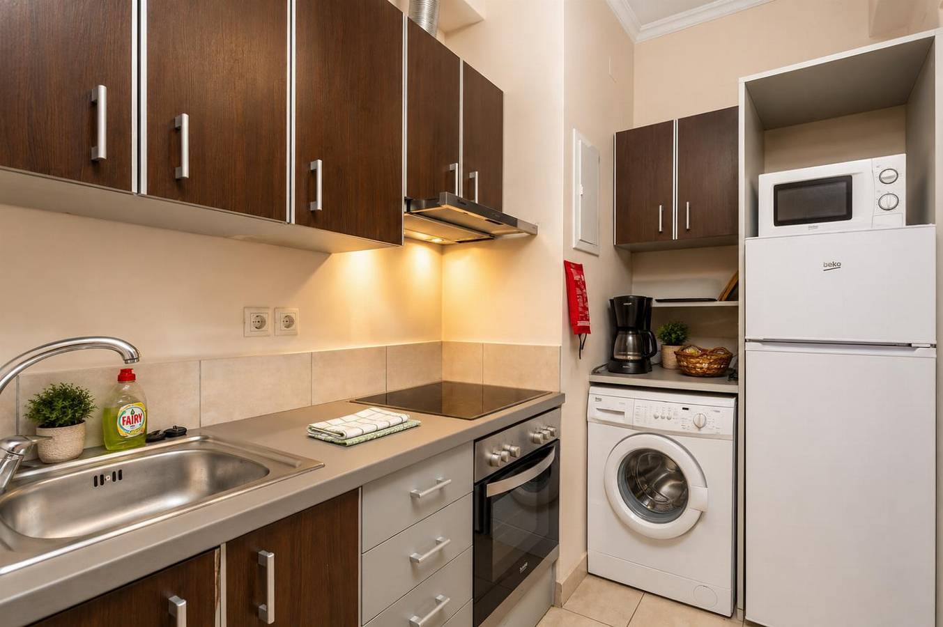Geheel appartement, Vakantieappartement voor 2 personen met uitzicht op zee in Agios Stefanos (Corfu), Corfu