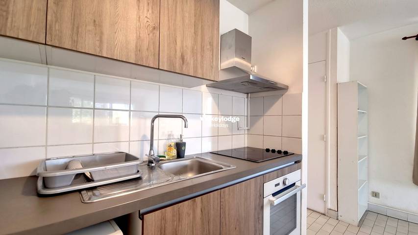 Gîte pour 2 personnes, avec terrasse dans Saint-Gilles les Bains - 3