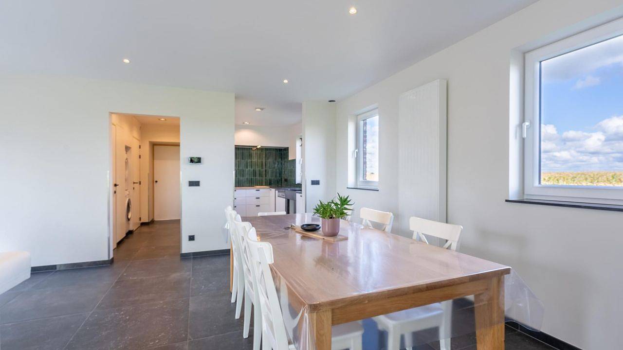 Geheel vakantieappartement, Vakantieappartement voor 5 personen met terras in Roesbrugge-Haringe, Poperinge
