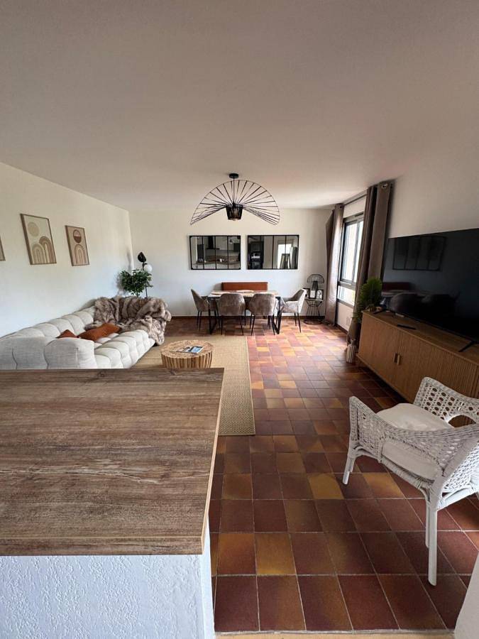 Appartement entier, Two-Bedroom Apartment in Pamiers, Ariège