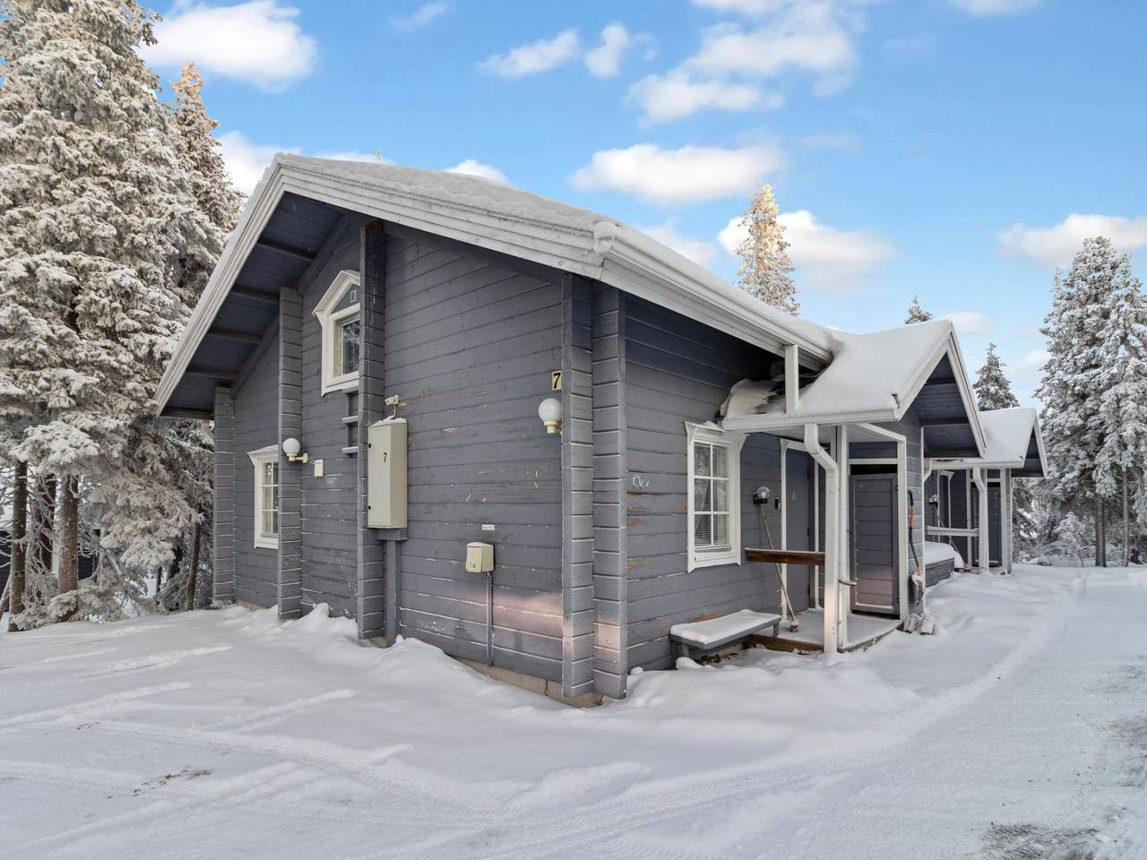 Lumi casa ruka in Saarua, Nordösterbotten